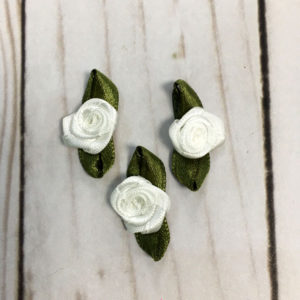 Aplicación para coser flores blancas